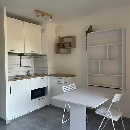 Studio Avec Terrasse